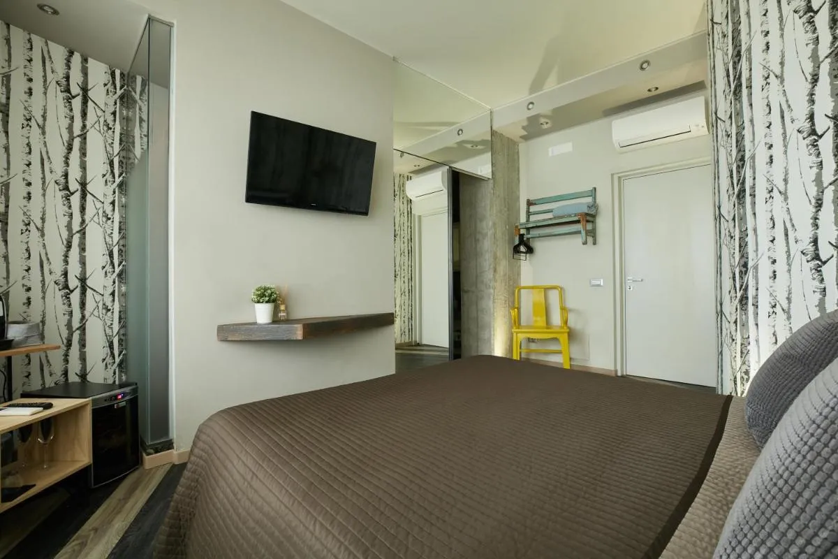 Image 2 of 15 Quindici by Serendipity Rooms