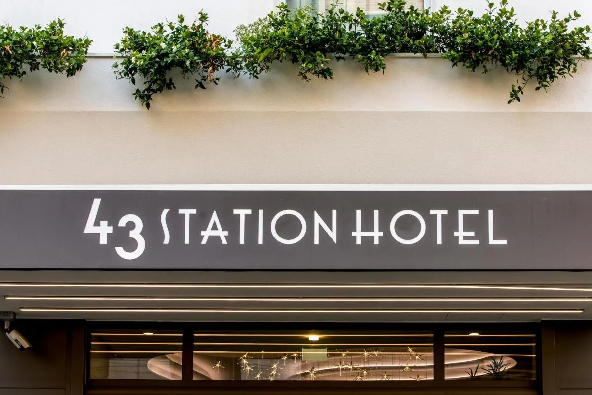Image 2 of 43 Station Hotel
