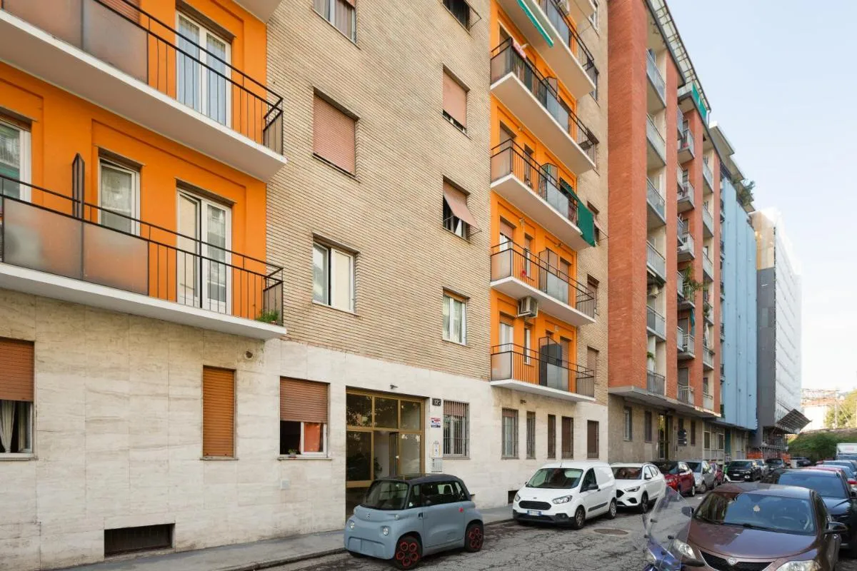 Image 5 of APT with balcony- M3 Maciachini