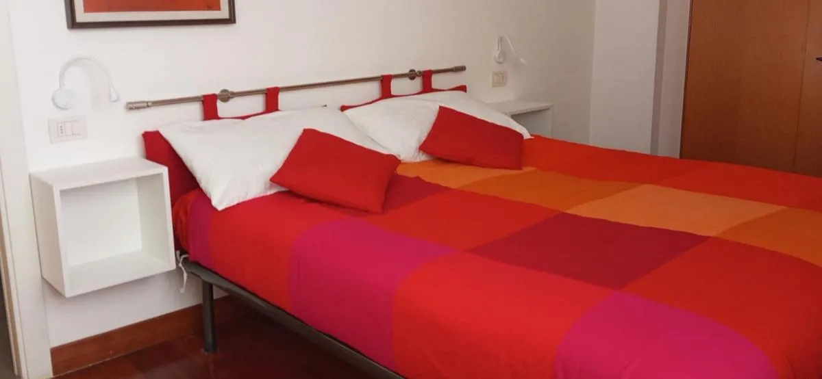 Image 1 of A casa di A