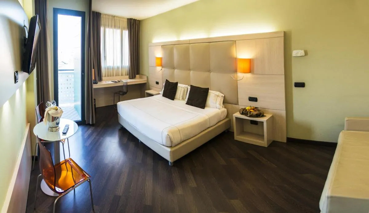 Image 1 of Acca Palace AA Hotels