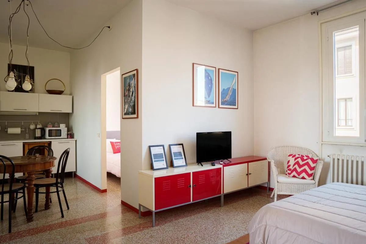 Image 4 of Accomodo Milano – MIB13 Bivano Navigli
