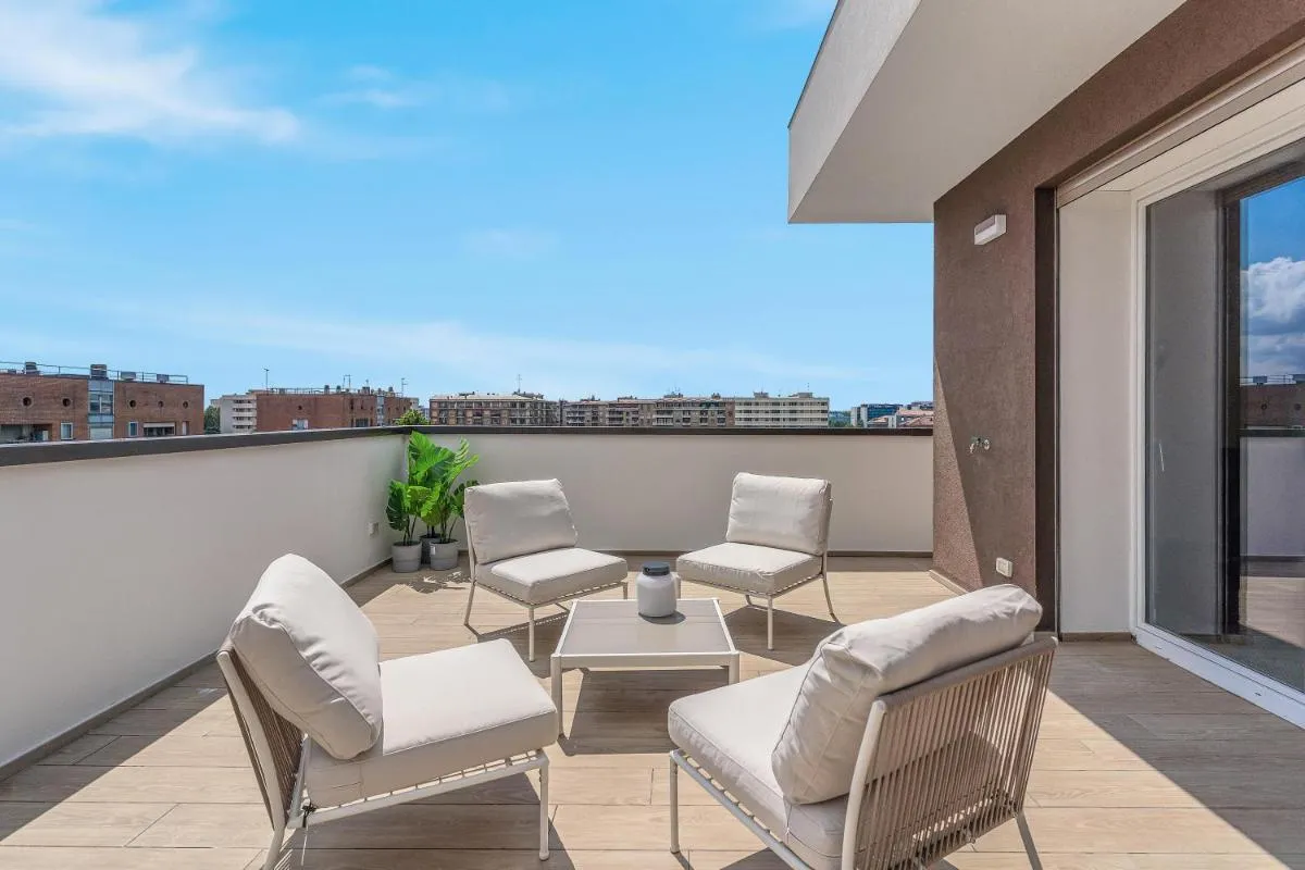 Image 5 of Airy Apartments with Balcony & Garage by NDP rent