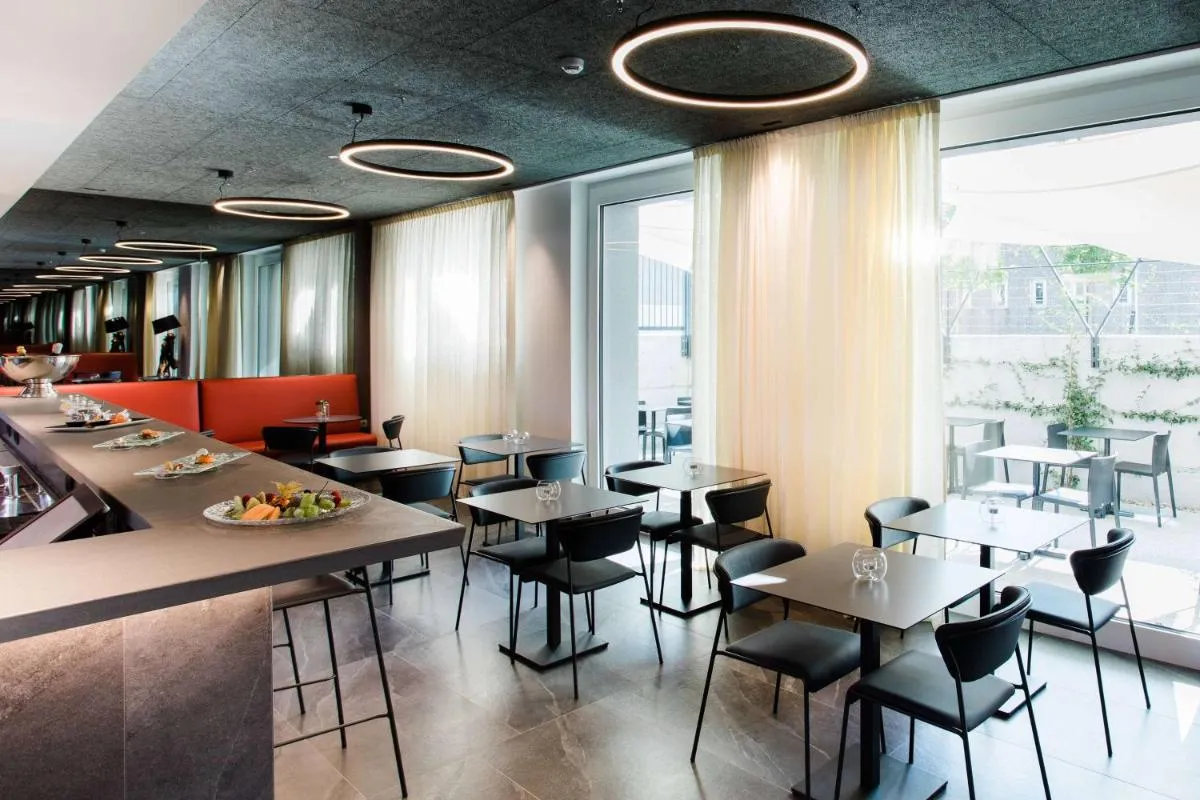 Image 2 of Amedia Hotel Milan, Trademark Collection by Wyndham