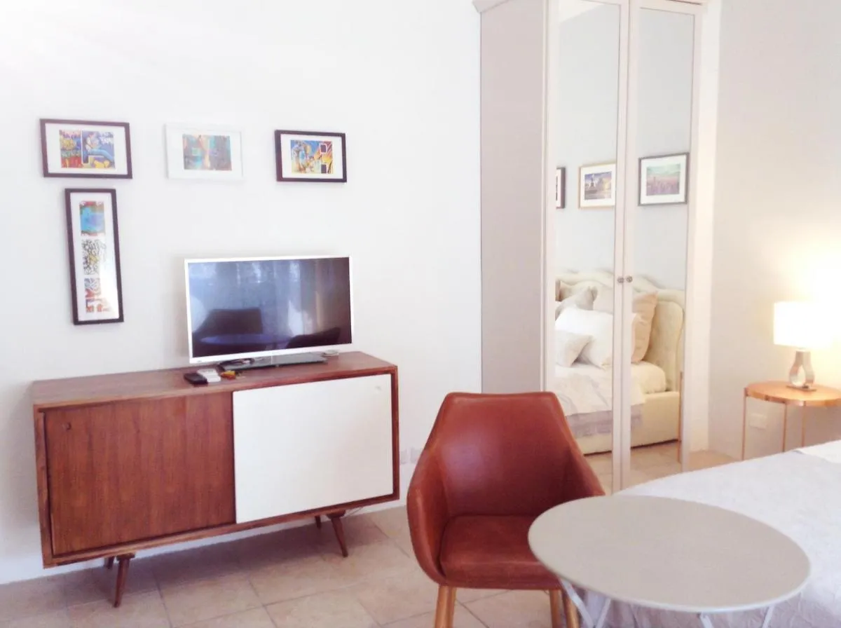 Image 2 of Angela’s Apartment