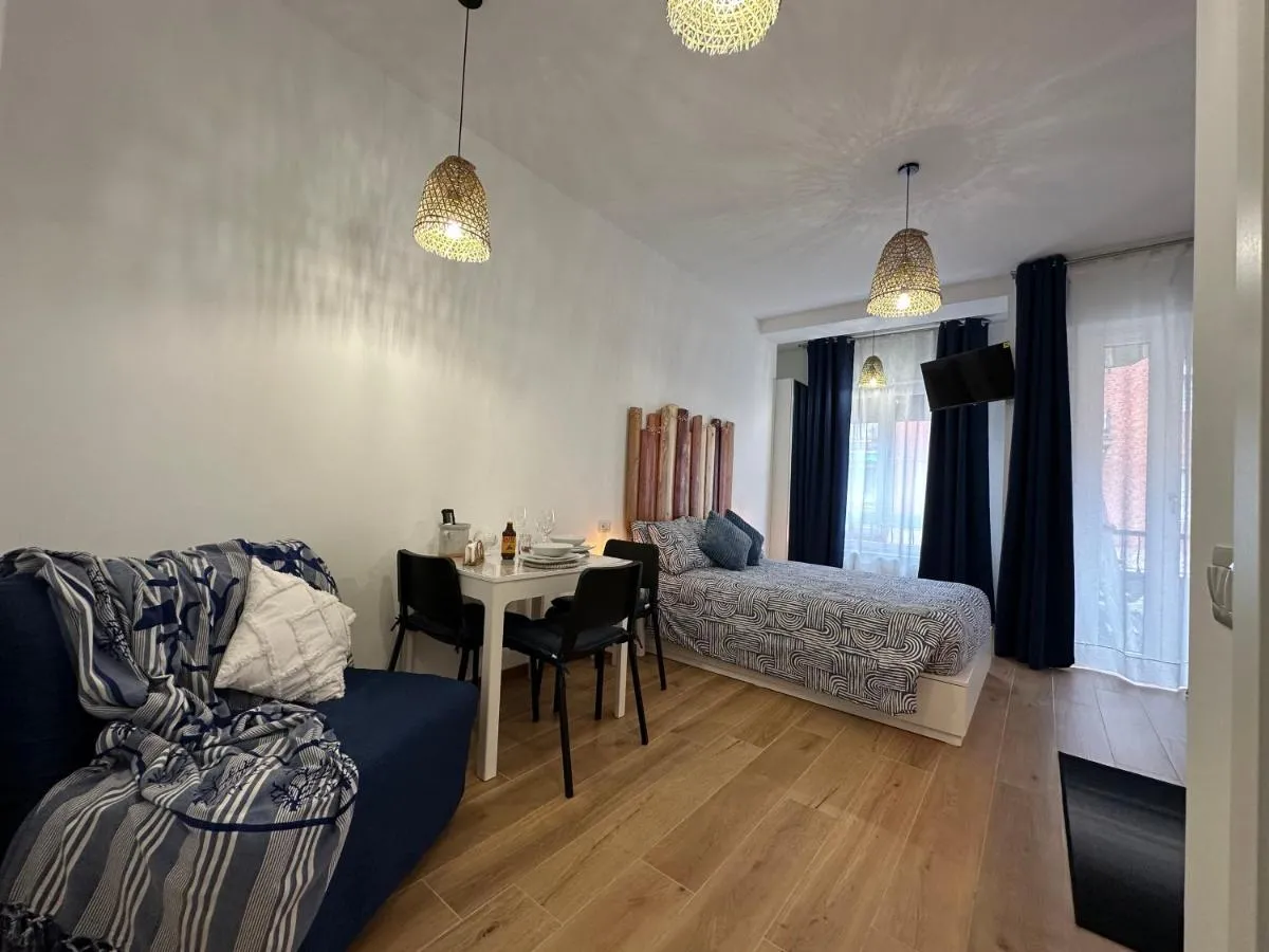 Image 1 of Apartment Due Mari Milano ZONA PORTELLO-FIERA FREE WI-FI