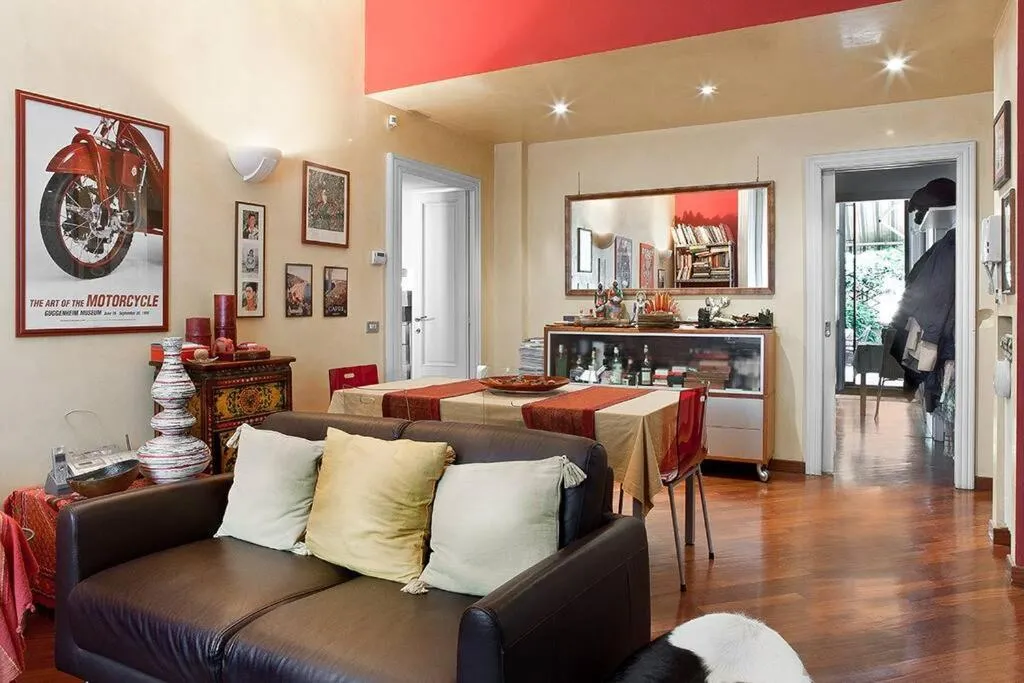 Image of Apartment with terrace in central Milan