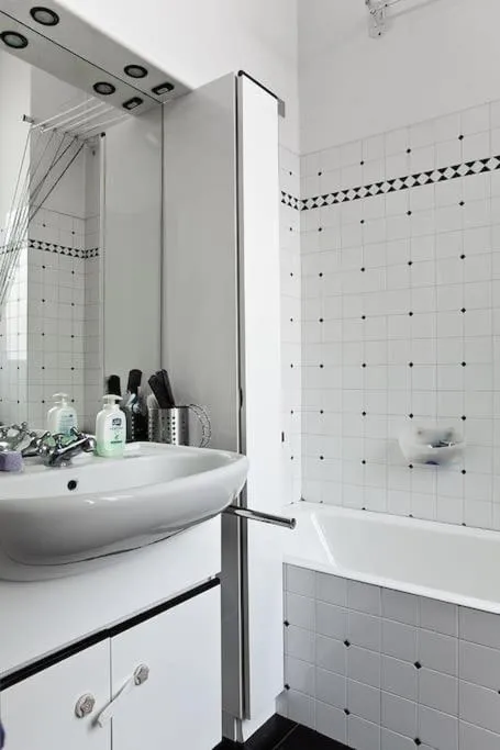 Image 3 of Apartment with terrace in central Milan