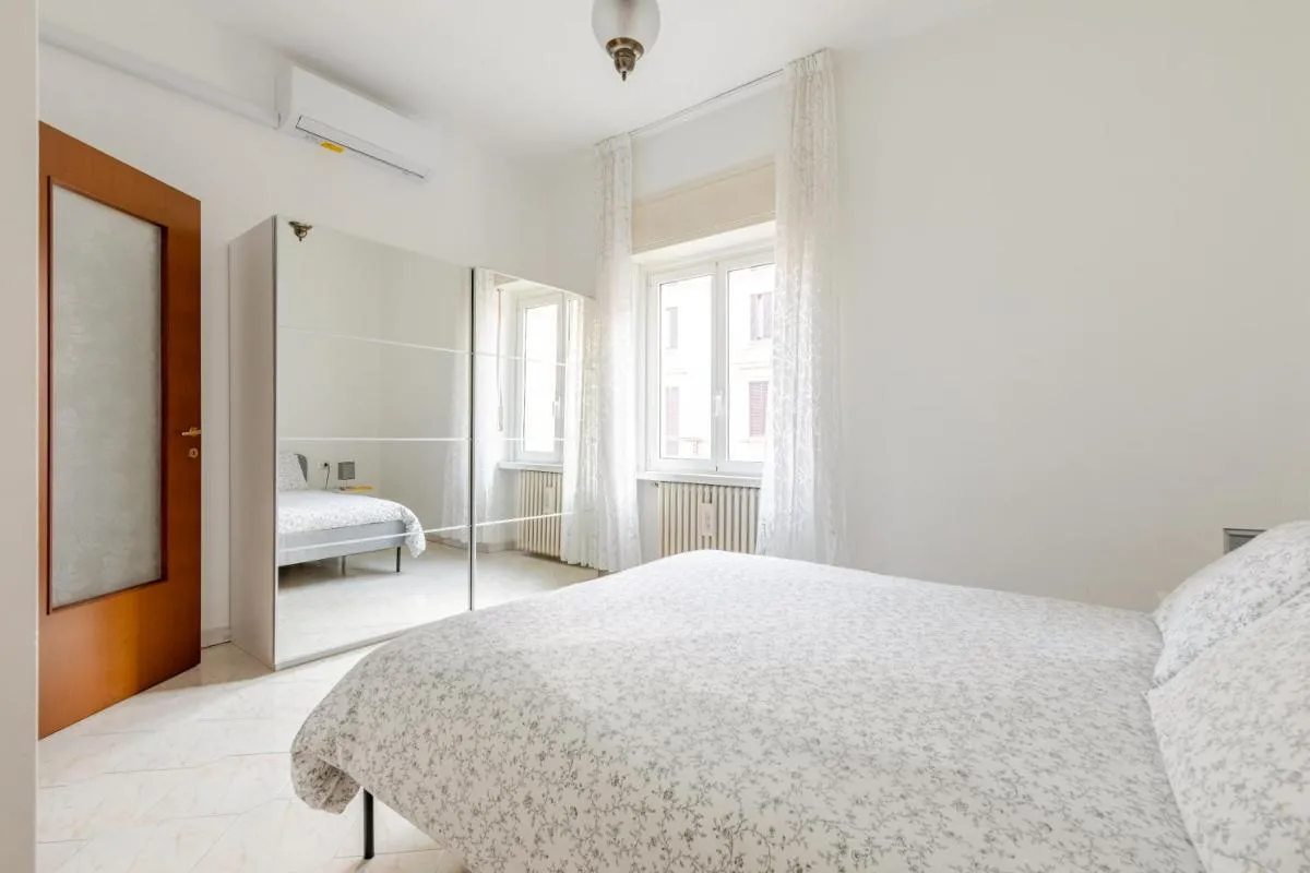 Image 1 of Appartamento – Isola