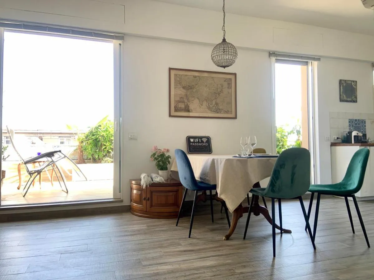 Image 1 of Appartamento con terrazza in zona Navigli – Tortona
