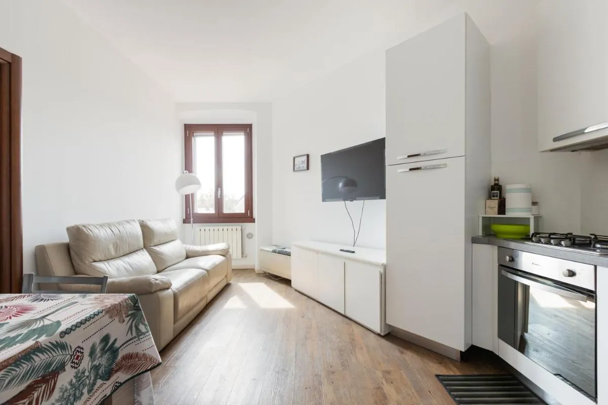 Image 3 of Apt Darsena Navigli – Porta Genova M2