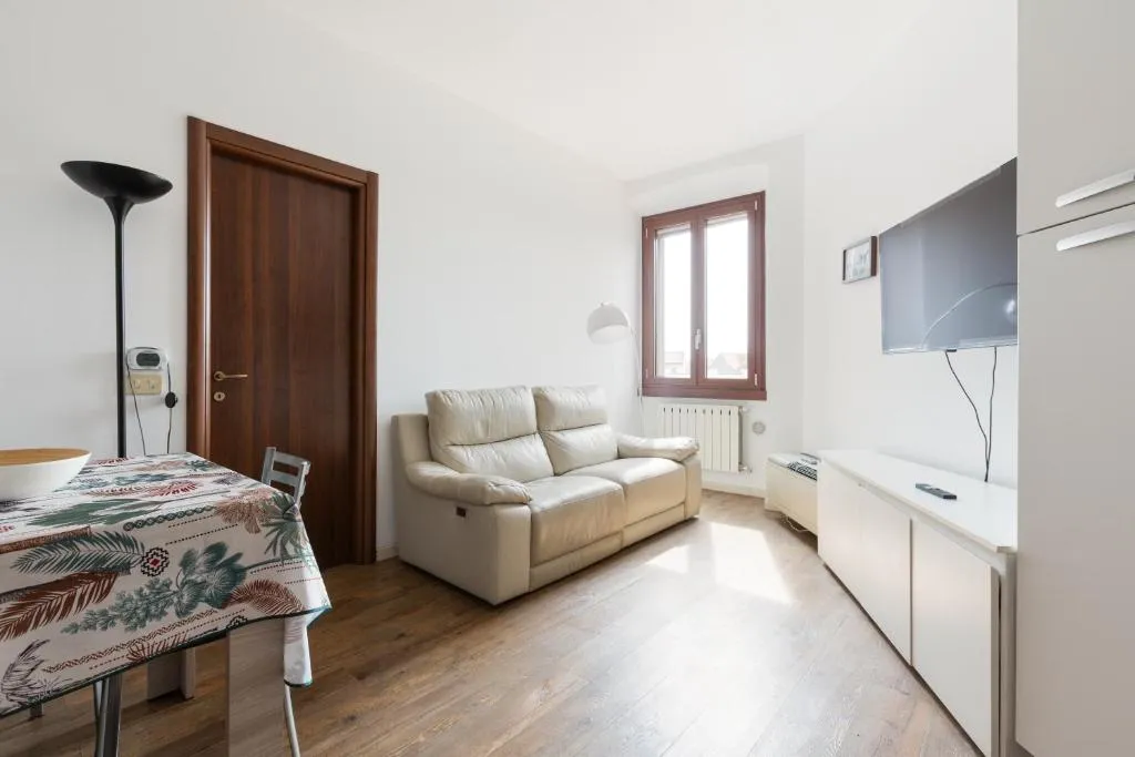 Image of Apt Darsena Navigli – Porta Genova M2