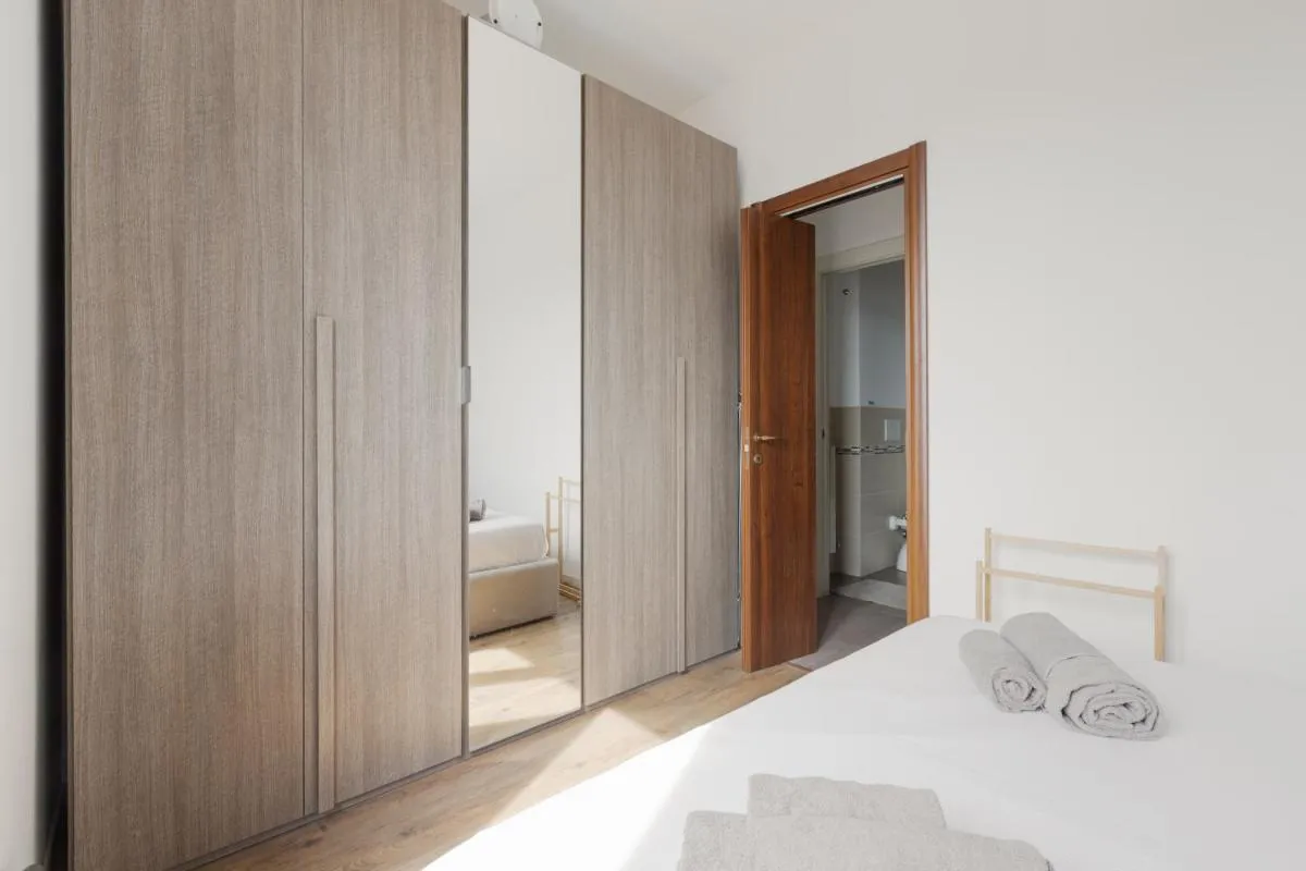 Image 6 of Apt Darsena Navigli – Porta Genova M2