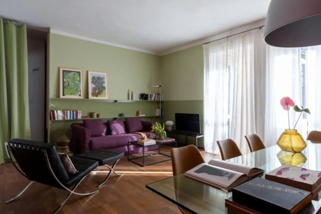 Image 2 of Arco della Pace Charm Apartment