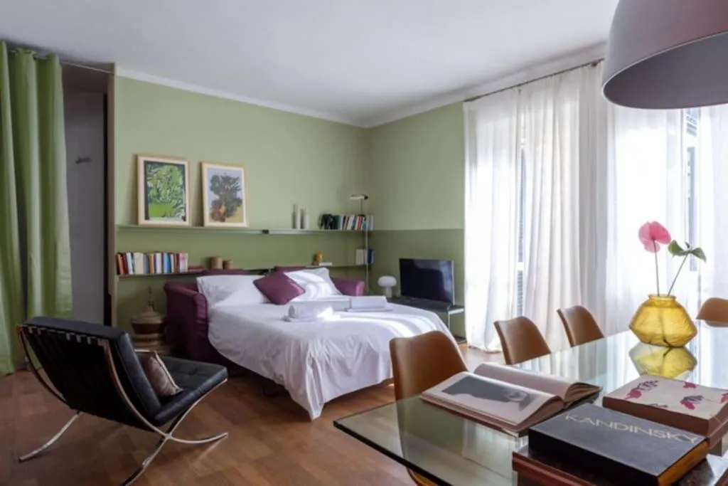 Image 1 of Arco della Pace Charm Apartment