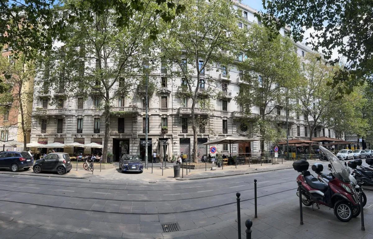 Image 4 of Arco della Pace Corso Sempione 12