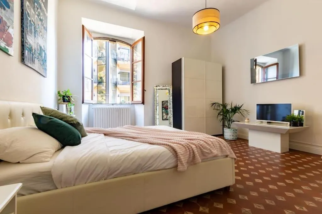 Image 4 of Art apartment Cadorna area 3 persons