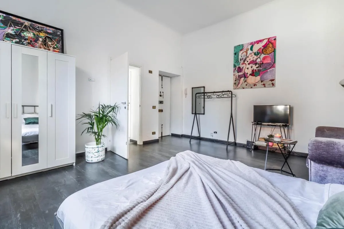 Image 6 of Art apartment Cadorna area 3 persons