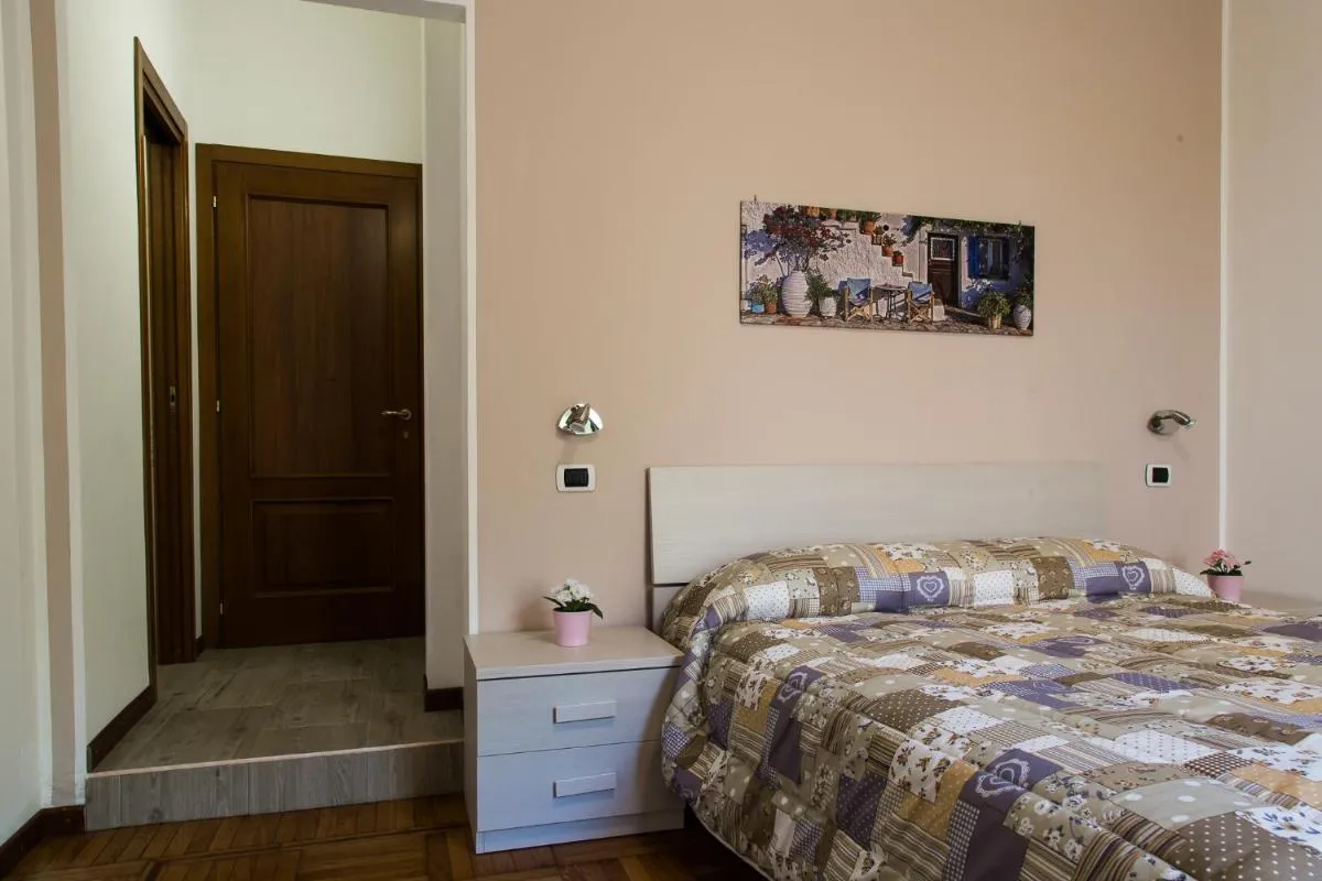 Image 6 of B&B Zara