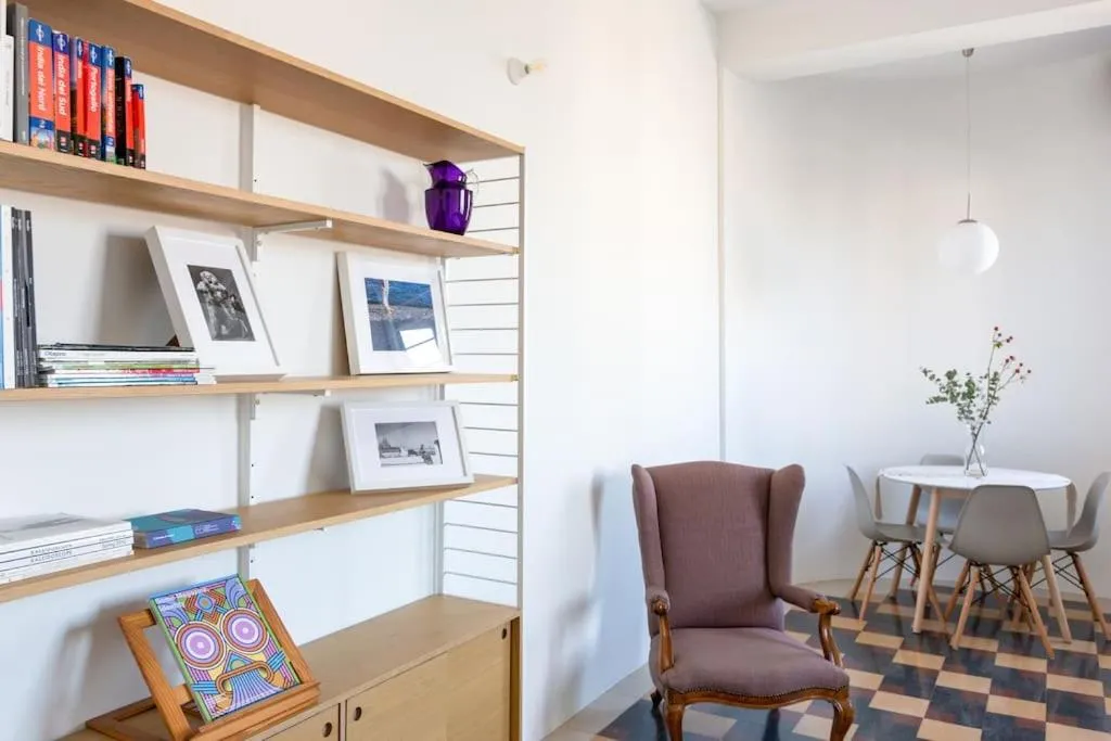 Image 5 of BIG BRIGHT COZY STUDIO APARTMENT IN NOLO NEAR MM1