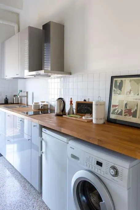 Image 6 of BIG BRIGHT COZY STUDIO APARTMENT IN NOLO NEAR MM1