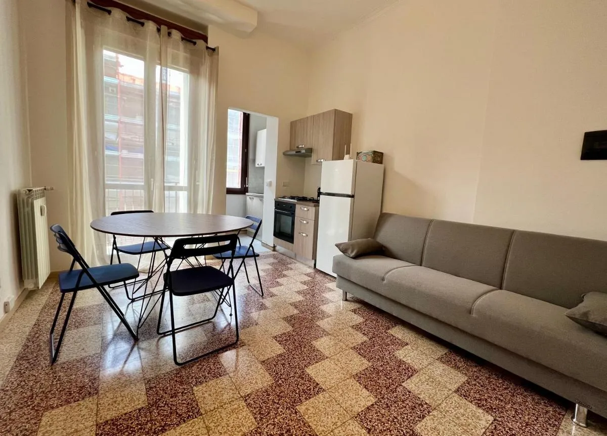 Image 5 of BIG Suite Goldoni Bilocale [Duomo-M4 Lin Airport]