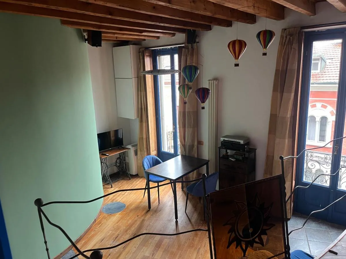 Image 6 of BNB MAX – Exclusive studio – Central station