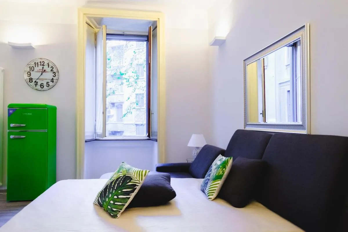 Image 1 of BOOK NOW! Corso Buenos Aires & Loreto M1 Apartment