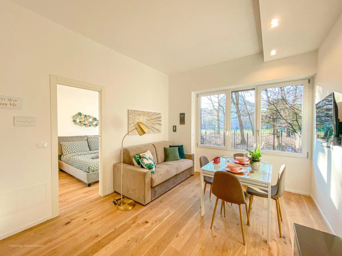 Image 1 of Banfi Suite – park view