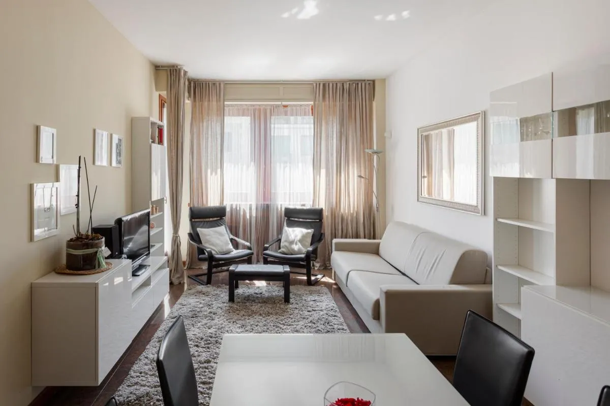 Image 4 of Beautiful Apartment next to Sempione and City Life – Viale Teodorico