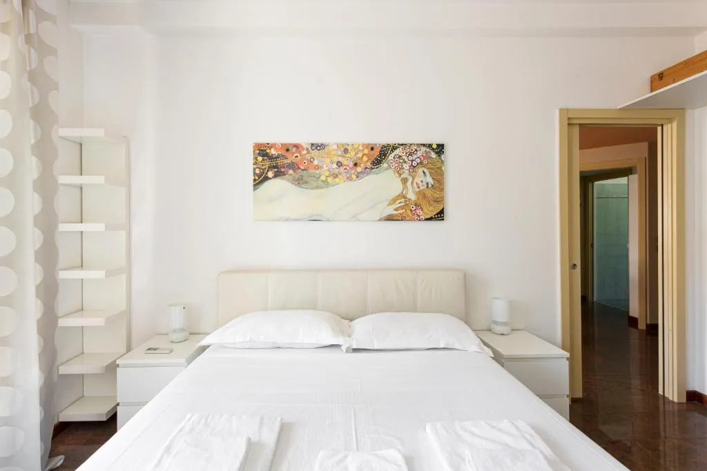 Image of Beautiful Apartment next to Sempione and City Life – Viale Teodorico