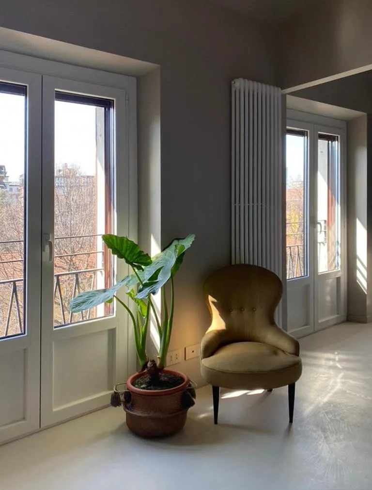 Image 3 of Bilocale di Design con Vista in Crocetta Quadronno