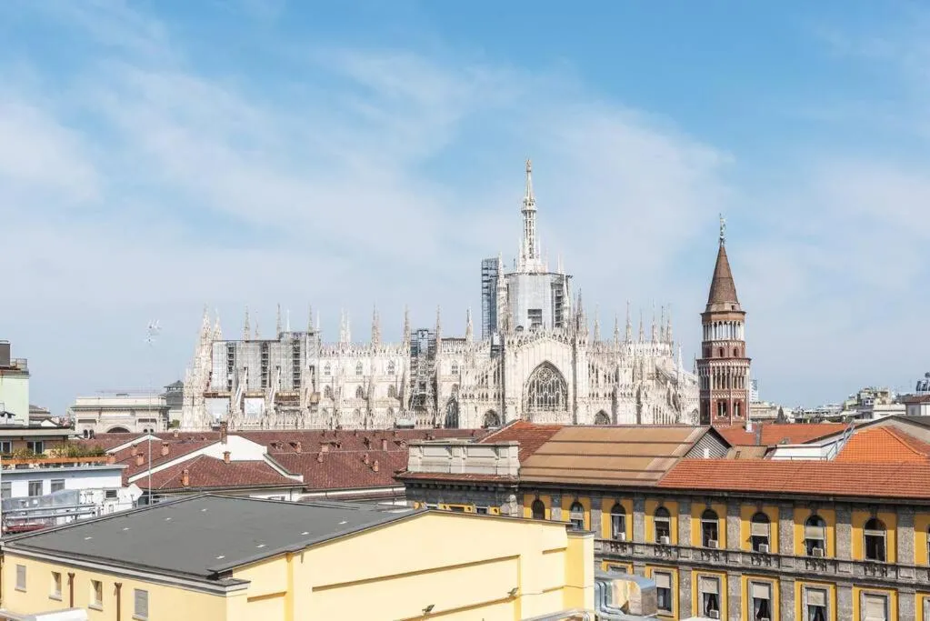 Image 5 of Bilocale vista sul Duomo di Milano