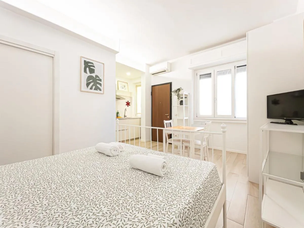 Image 4 of Blu Canal Studio – Ripa di porta Ticinese