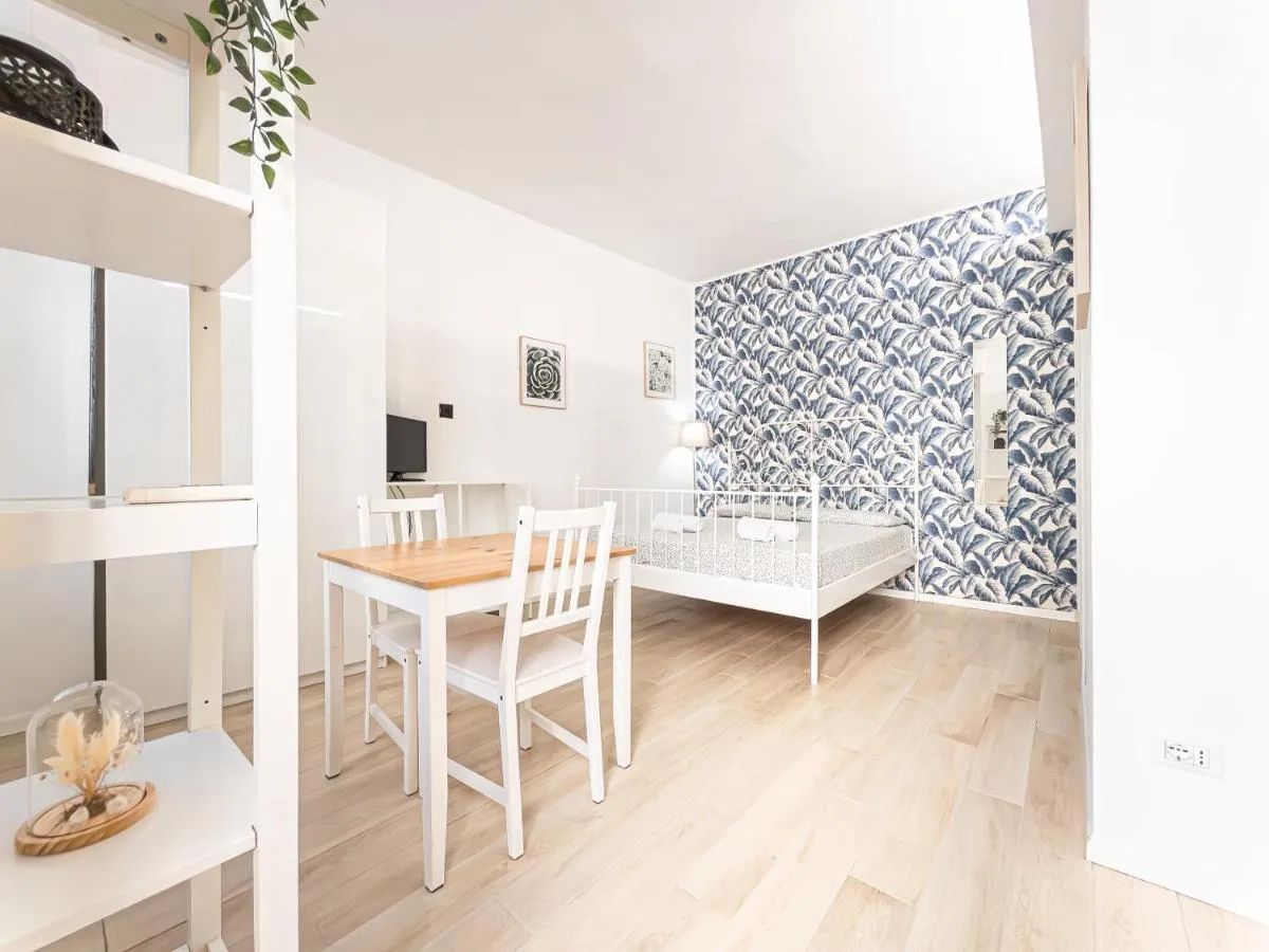 Image 3 of Blu Canal Studio – Ripa di porta Ticinese