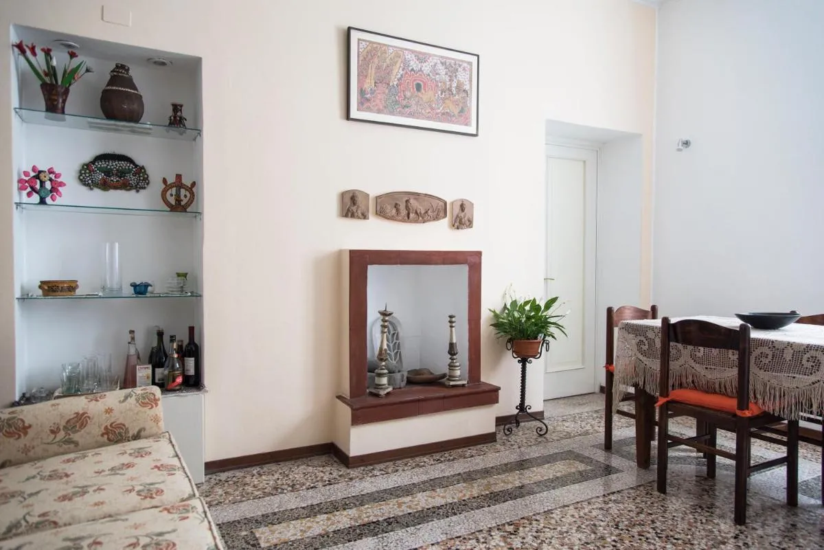 Image 3 of Brera District 2 Bedrooms -Youhosty