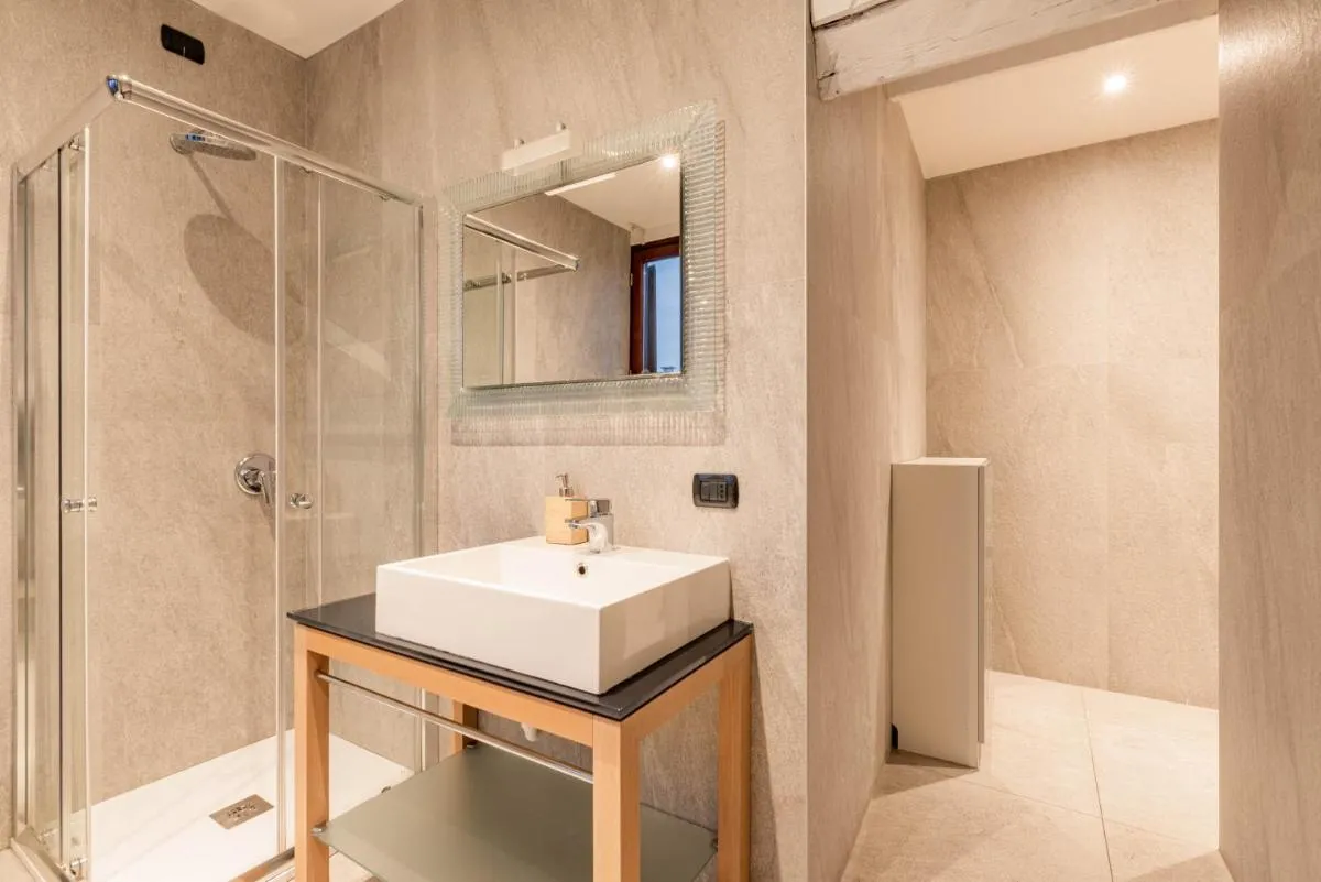 Image 6 of Brera Flat Near Duomo