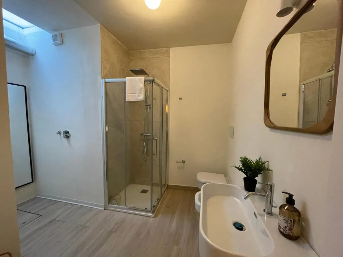 Image 2 of Brera – Centro Modern Apartment – Private Courtyard