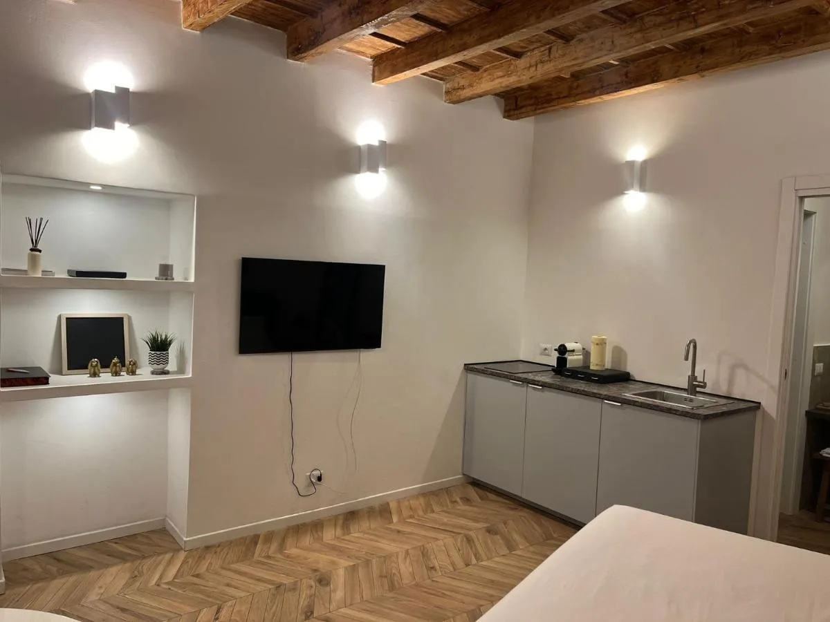 Image 2 of Brera la Suite
