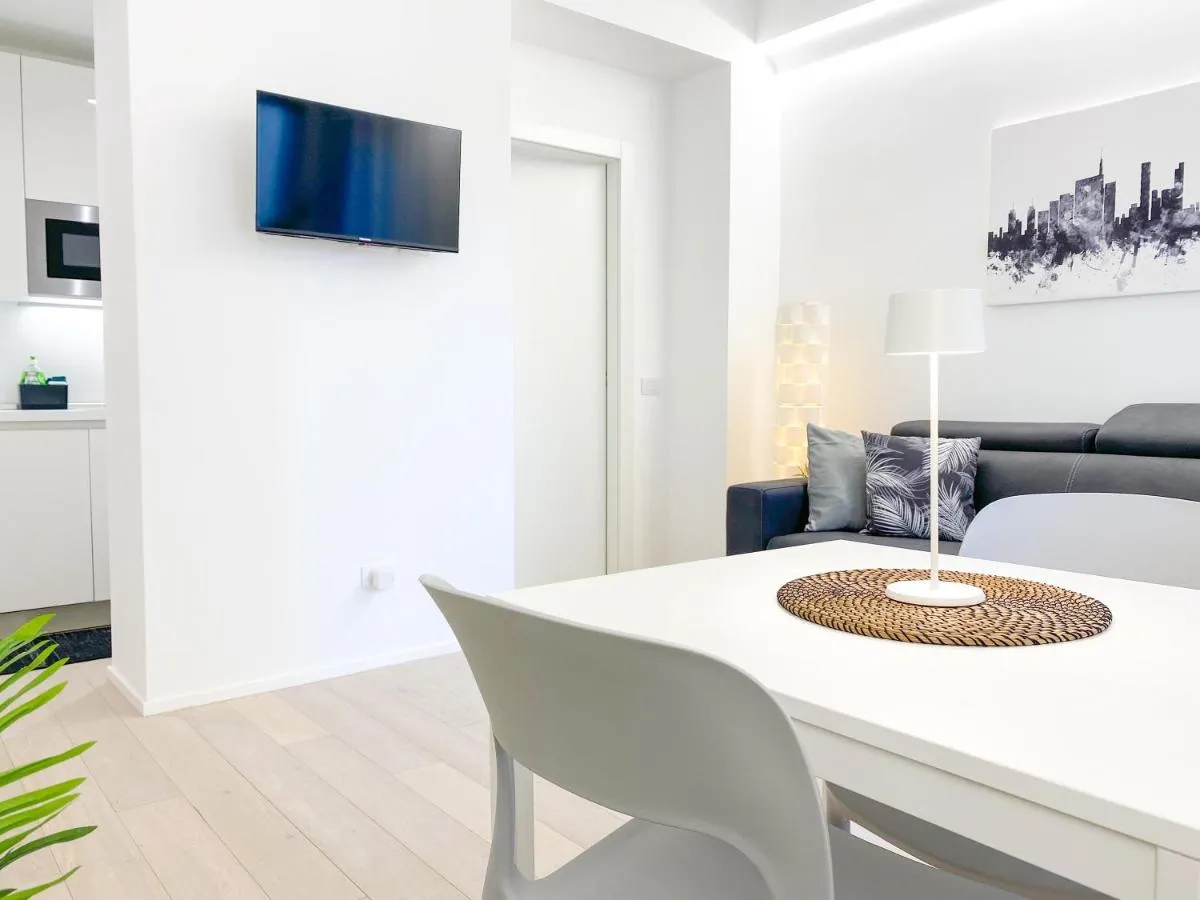 Image 4 of CARDANO SUITE – 5 min from Central Station