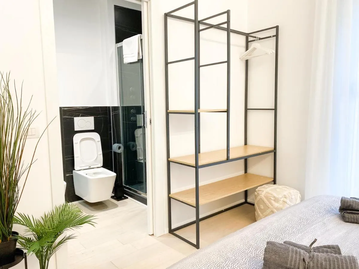 Image 2 of CARDANO SUITE – 5 min from Central Station