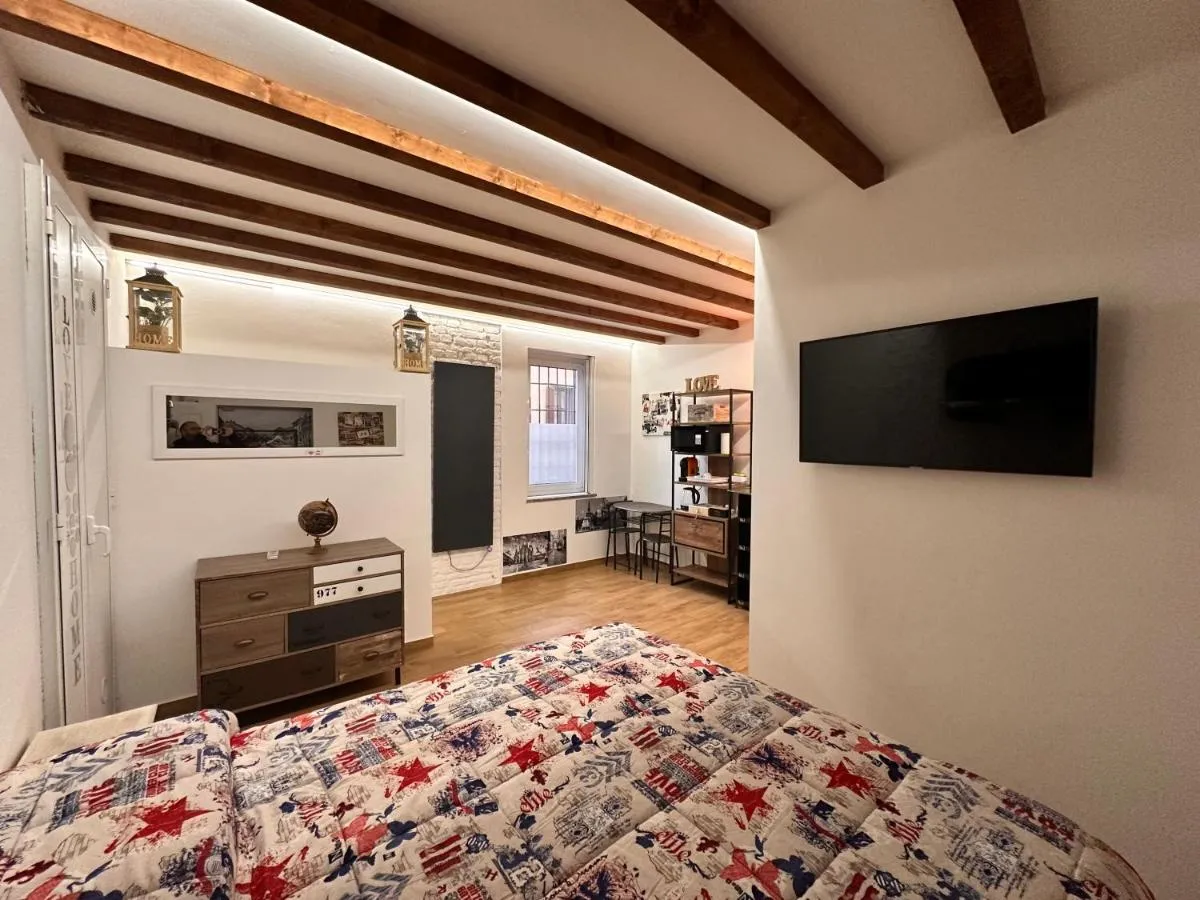 Image 4 of CA FOSCARI Apartments San Siro