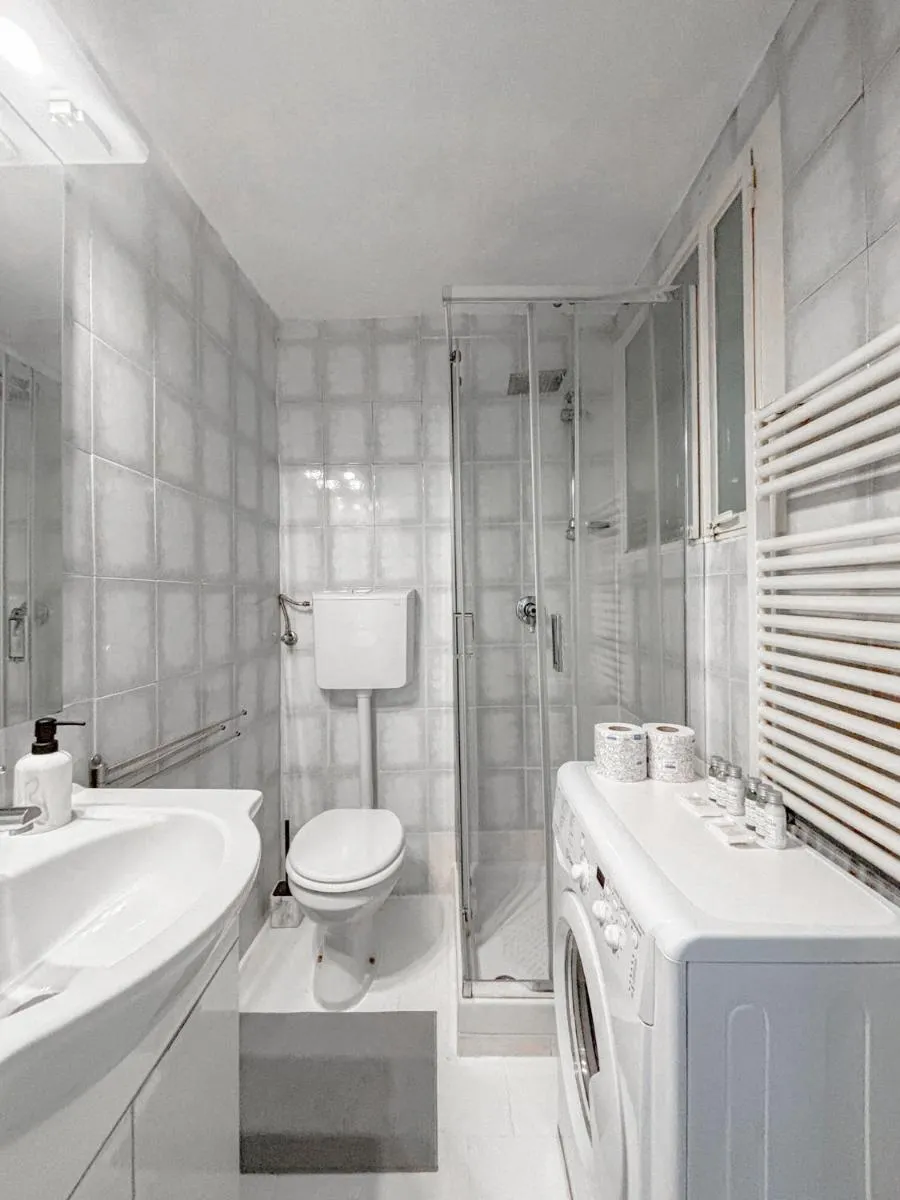 Image 3 of CF7 Duomo Suite – 3 mins walk from Duomo