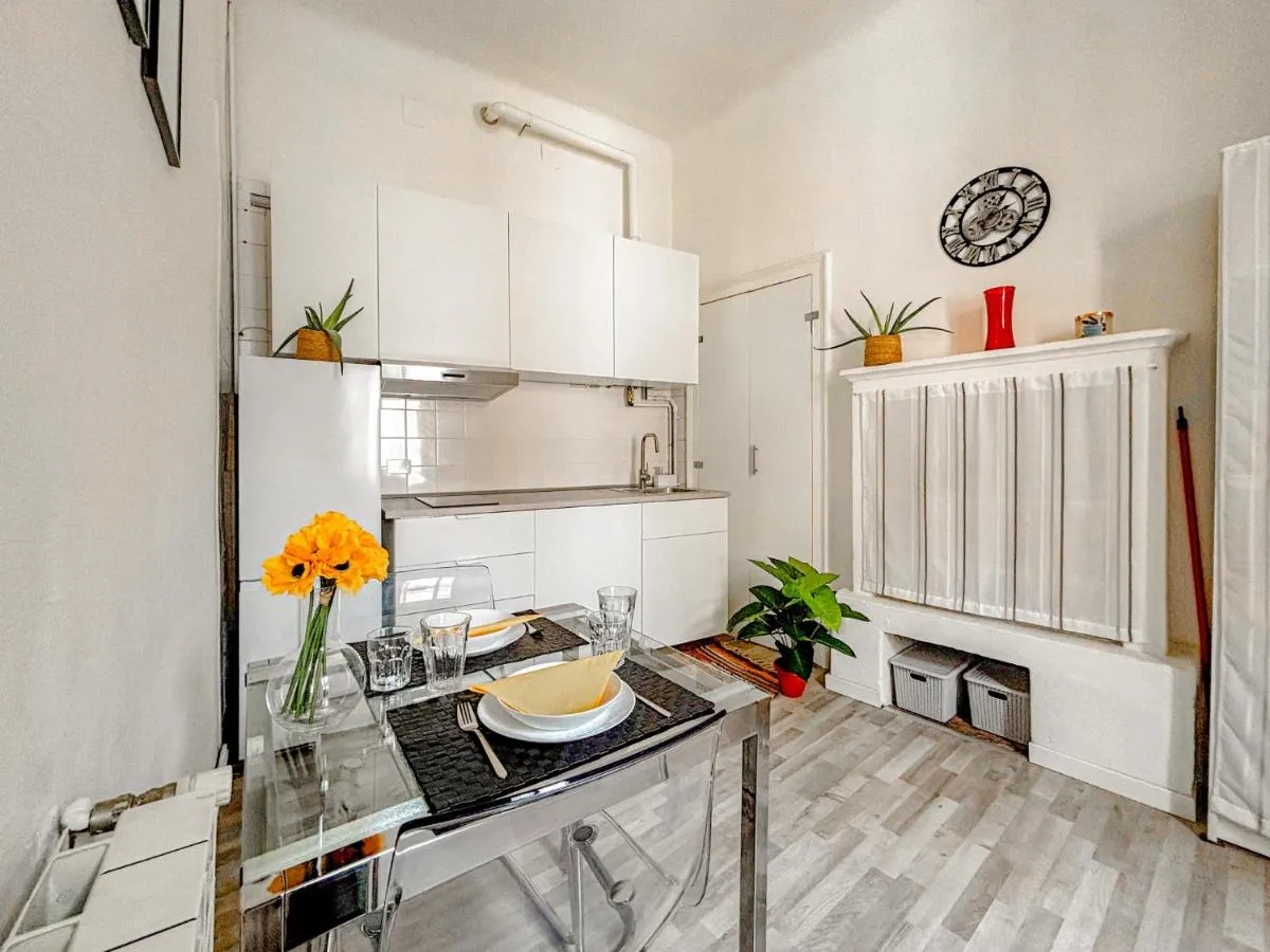 Image 2 of CF7 Duomo Suite – 3 mins walk from Duomo