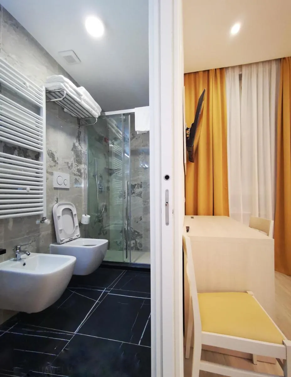 Image 3 of CSI Group – Hotel Metropoli