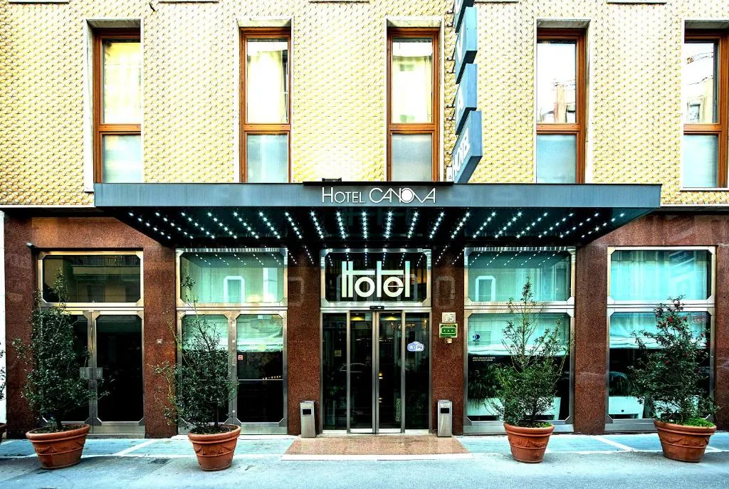 Image of Canova Hotel