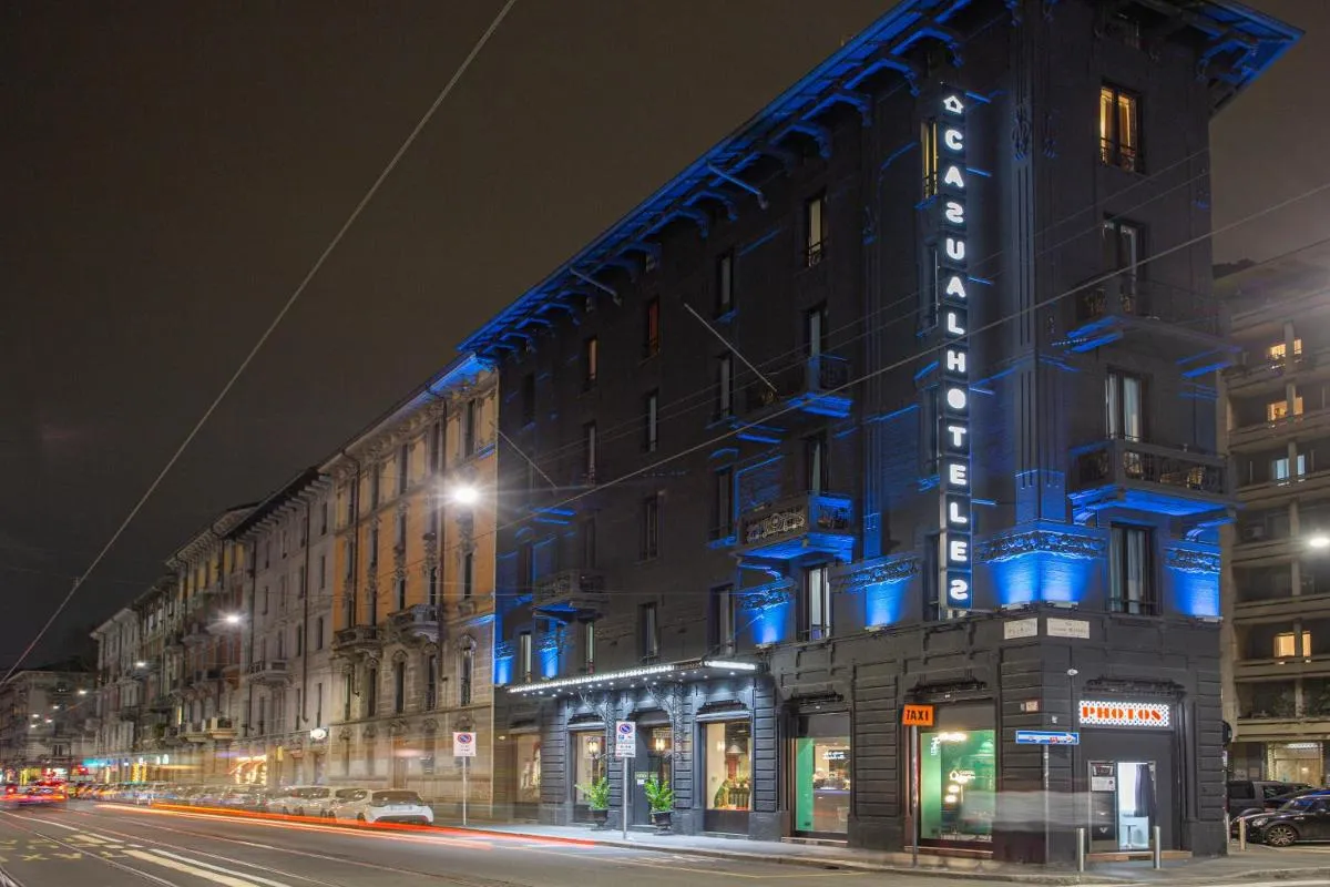 Image 4 of Casual Eclettico Milano