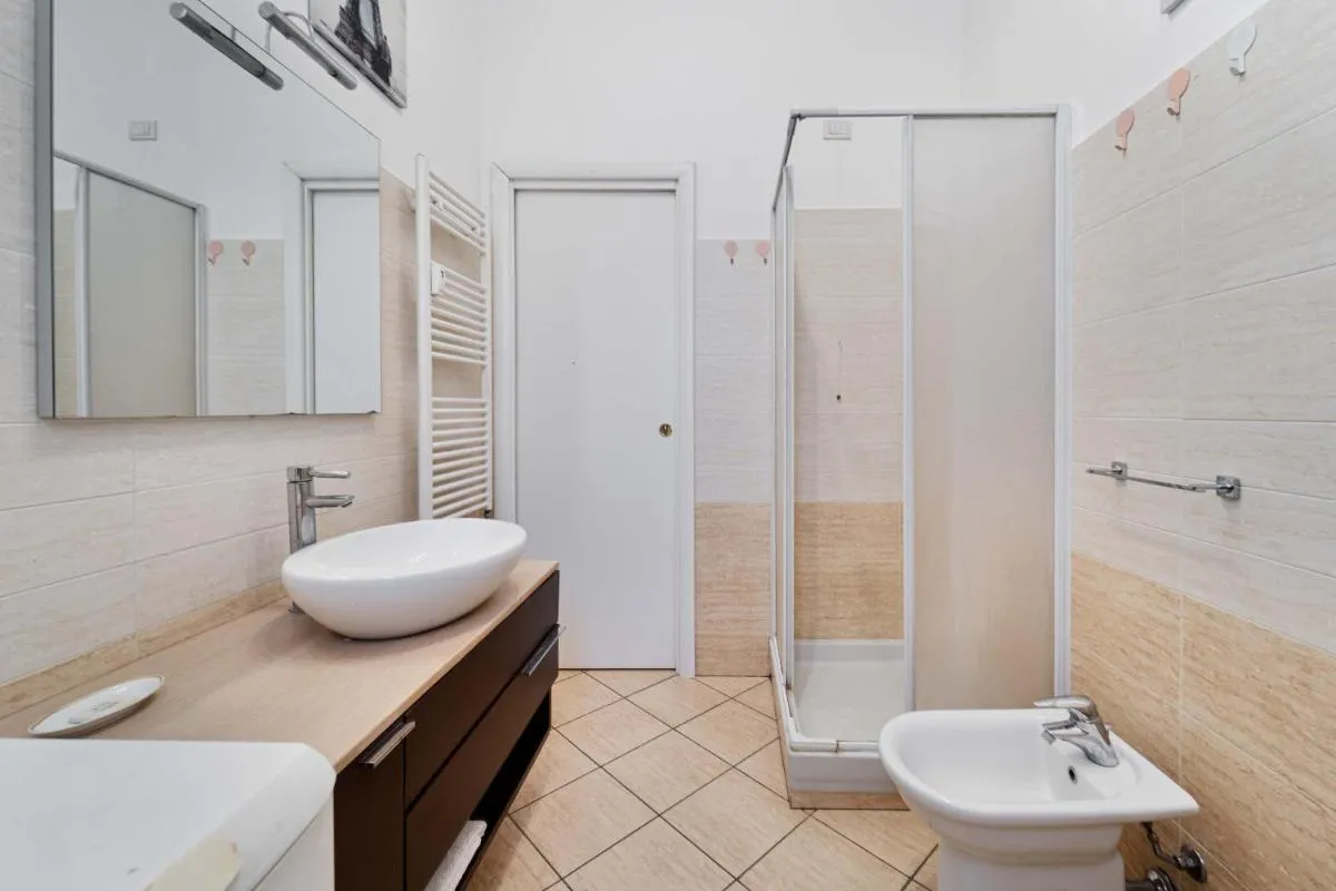 Image 5 of Central Milan Apartment – 10 min Duomo