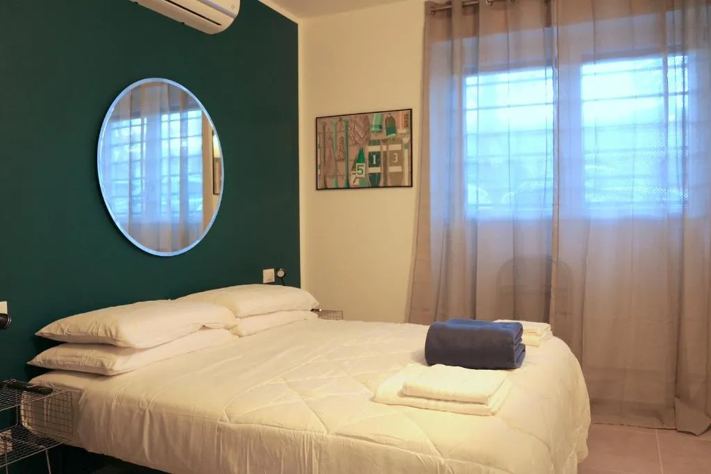 Image of Central Station Milano Room – 1