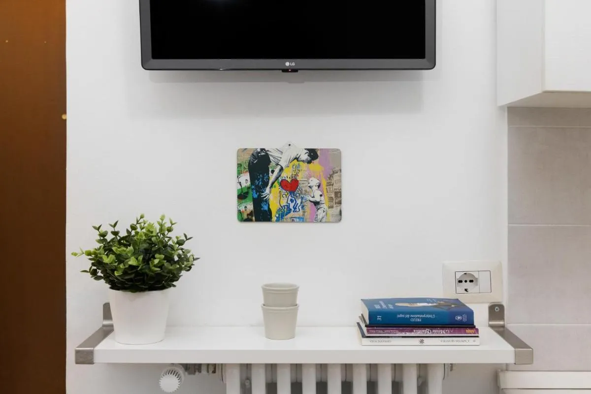 Image 4 of Central Station in 15 MIN, Charming Studio Apartment